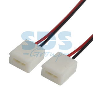 Коннектор соединительный (2 разъема) для одноцветных светодиодных лент с влагозащитой шириной 8 мм, длина 15 см 144-023