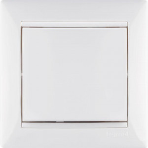 Переключатель проходной 1-кл. СП Valena 10А IP31 250В механизм бел. Leg 774406