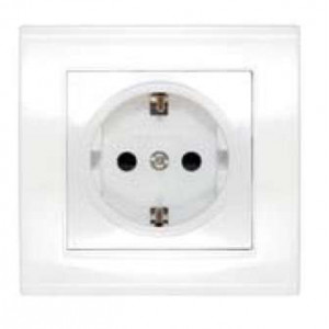 Розетка 1-м СП Бриллиант 16А IP20 с заземл. защ. шторки бел. 7947632