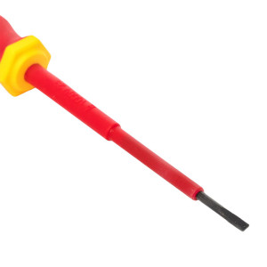 Отвертка SL2.5х80мм Master 1000В Basic sl-2.5-80-mas-in