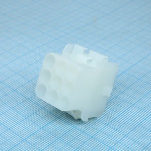 1-480707-0, Корпус разъема, Серия Universal MATE-N-LOK, вилка, 9 вывод(-ов), 6.35 мм