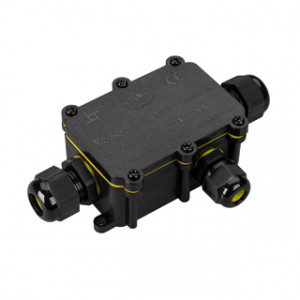 Коробка распределительная NEO-GERM-3-WTW (5-9mm) 030762, Коробка распределительная пластиковая с тремя выходами для соединения проводов диаметром 5-9 мм, сечением 0,5-2,5 мм2. Номинальный ток 24 А. Номинальное напряжение 450 В. Цвет черный. Степень защиты IP68. Рабочая температура -20 +80°С. Подключение питания