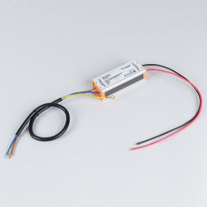 Экран SL-W17-2000 OPAL 023725, Прямоугольный матовый экран к профилю SL-SLIM20. Материал - PC. Длина 2000мм. Цена за 1м.  Ширина экрана 17,6 мм. Светопропускание 57%.