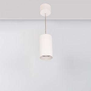 Светильник подвесной SP-POLO-R85-2-15W Day White 40deg (White, White Ring) 022948, Подвесной светильник 15Вт, белый круглый корпус, белая вставка, металл. Цвет ДНЕВНОЙ БЕЛЫЙ 4000K, св.поток 1100лм, CRI(Ra)>80, угол 40°. Размер O85x155мм. Встроенный драйвер PRI:220-240VAC, SEC:DC 350mA 30-43V 15Вт, размер драйвера O65 mm, h 26 mm