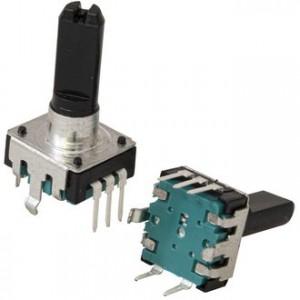 PEC12R 24/24 20MM, Энкодер PEC12, 24 щелчка, 24 импульса, пластмассовый вал с лыской 20мм, горизонтальные выводы