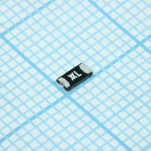 nanoSMDC075F-2, Самовосстанавливающийся предохранитель PTC 0.75A(hold) 1.5A(trip) 6VDC 100A 0.8W 0.1s 0.09Ohm для поверхностного монтажа 1206 автомобильного применения лента на катушке