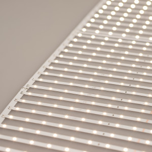 Лента RT-ONIX-A640-410mm 24V Day4000 (43.6 W/m, IP20, 2835, 3m) 027120(2), Лента-сеть из шести сегментов по 20 линий, соединенных между собой платой длиной 500 мм, расстояние между центрами линий 25мм, общая длина сети 3000 мм, светодиоды smd 2835, 640 шт/м (1920шт на 3м), белая плата 8мм, скотч 3М. Цвет ДНЕВНОЙ 3900-4000K Напря