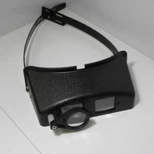 Линза бинокулярная х2 х4 с кр.насадкой., Линза бинокулярная х2 х4 с кр.насадкой.