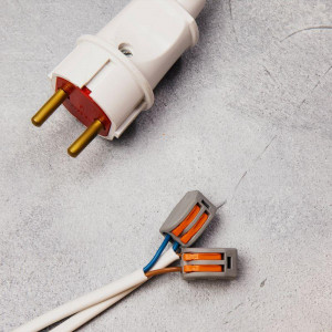 Клемма строительно-монтажная СМК 222-412 2-проводная 0.08-2.5/4кв.мм серая 07-5252-4