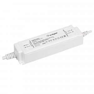 Блок питания ARPJ-SP-381050-PFC (40W, 19-38V, 1.05A) 037270, Источник тока с гальванической развязкой для светильников и мощных светодиодов. Входное напряжение 220-240 VAC. Выходные параметры: 19-38 В, 1050 mА, 40 Вт. Встроенный PFC >0.9. Герметичный пластиковый корпус IP 67. Габаритные размеры длина 150 мм, ширина