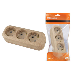 Колодка розеточная 3 гнезда 2П+3 16А 250В "Эко" (сосна) SQ1806-0048