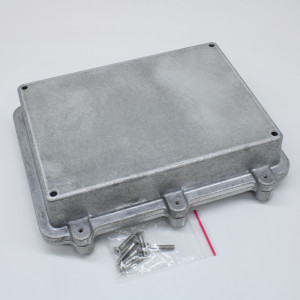 HQ017, Алюминиевый корпус натурального цвета