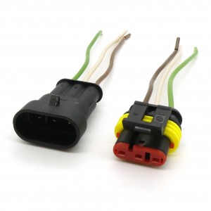 штекер+гнездо, 3контакта, IP66, Колодка соединительная штырь + гнездо IP66 комплект с проводом 0.5 мм2,  3 контакта