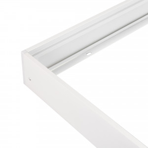Набор SX6060T White 032970, Белая рамка для накладной установки панелей 600х600х30 на потолок или стены. Корпус - алюминий. Поставляется в разобранном виде. Размеры ДxШxВ 600x600x68мм.