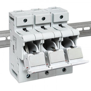 Предохранитель-разъединитель для ПВЦ 22х58 3п pr-22-58-3