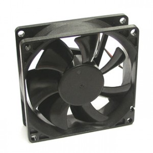 RQD 8025MS 12VDC, Вентилятор 12В 80x80х25мм, 3000 об/мин., 63м3/час, 29дБ, подшипник скольжения, тип вывода - провод