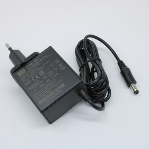 NGE18E18-P1J, AC-DC, 18Вт, сетевой адаптер, выход 18В/1А, вход 80...264В AC, 47...63 Гц, изоляция 4000B DC, 2xMOPP, 48x28*x55мм, -30...+70C, евровилка, выходной разъем 11мм, диам. 5.5х2.1мм