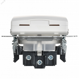 BRITE Розетка 1-местная с заземлением с защитными шторками и крышкой 16А IP44 РСбш10-3-44-БрАБ арктический белый IEK BR-R16-16-44-K91