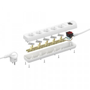 Удлинитель 5х3м с заземл. 10А IP20 UX-5es-3m ПВС 3х0.75 с выкл. Б0035757