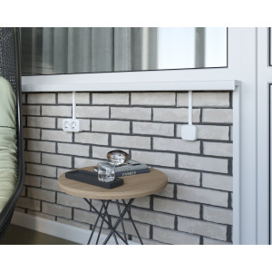 Розетка 2-местная для открытой установки с заземлением с защитными шторками с предварительным подключением 16А белый QUTEO 782237