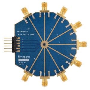 SKY13418-485LF-EVB, Радиочастотные средства разработки 0.1-3.8 GHz SP8T Eval Board