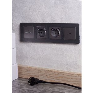 Розетка BRITE РЮш10-1-БрС 16А с USB A+A 2.1А с заземл. защ. шторки сталь BR-R14-16-U21-D21-K46