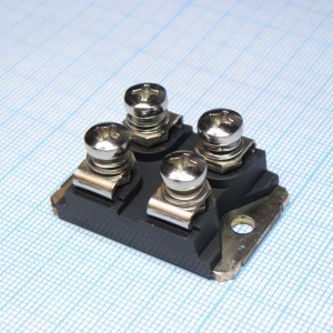 VS-FB190SA10, Полевой транзистор, N-канальный, 100 В, 190 А, 568Вт