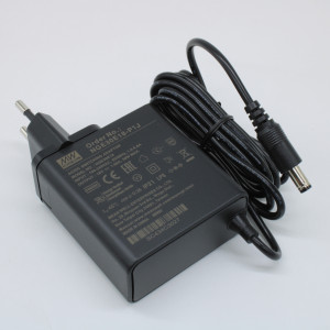NGE30E18-P1J, AC-DC, 30Вт, сетевой адаптер, выход 18В/1.66А, вход 80...264В AC, 47...63 Гц, изоляция 4000B DC, 2xMOPP, 62x30*x65мм, -30...+70C, евровилка, выходной разъем 11мм, диам. 5.5х2.1мм