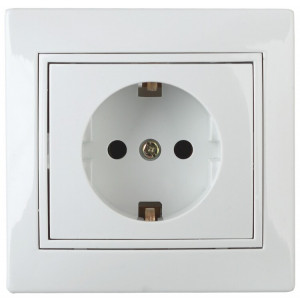 1-202-01 Розетка 2P+E Schuko, 16А-250В, IP20, СУ, Plano, белый (10/200/2000) Б0027609
