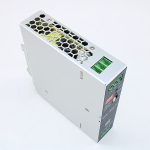 XDR-150E-12, Преобразователь AC-DC на DIN-рейку 132(120)Вт, выход 12В/11(10)A, рег. вых 12…15В, вход 85…264В AC, 47…63Гц /120…370В DC, DC OK, изоляция 4000В AC, 30х125,2х116мм, -40…+70°С