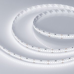 Лента RT 2-5000 24V White5500 10mm (2835, 252 LED/m, LUX) 023555, Гибкая лента LUX, светодиоды smd 2835, 252 шт/м (1260 шт на 5м), белая плата 10 мм, скотч 3М. Цвет БЕЛЫЙ 5500-6000K. Питание 24V, мощность 10 Вт/м (50 Вт на 5м), угол 120°, цветопередача CRI>85. Размеры 5000х10x1.5мм. Мин.отрезок 27.77мм, 7 светодиодов. Ц