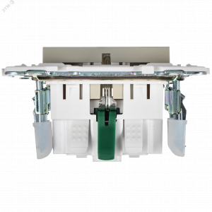 SKANDY Розетка с заземлением с защитными шторками 16А безвинтовое крепление SK-R06B бежевый IEK SK-R14-16-1-K10