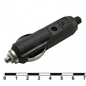 TD-20, Штекер в прикуриватель 12/24 В с индикатором