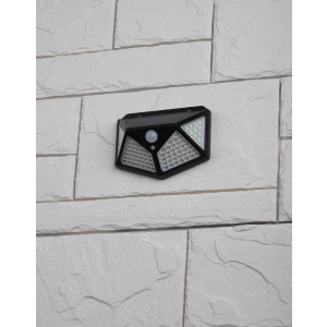 Светильник фасадный 100 LED 300лм с датч. движ. и 4-мя плоск. освещ. на солнеч. батарее ERAFS100-04 Б0045270