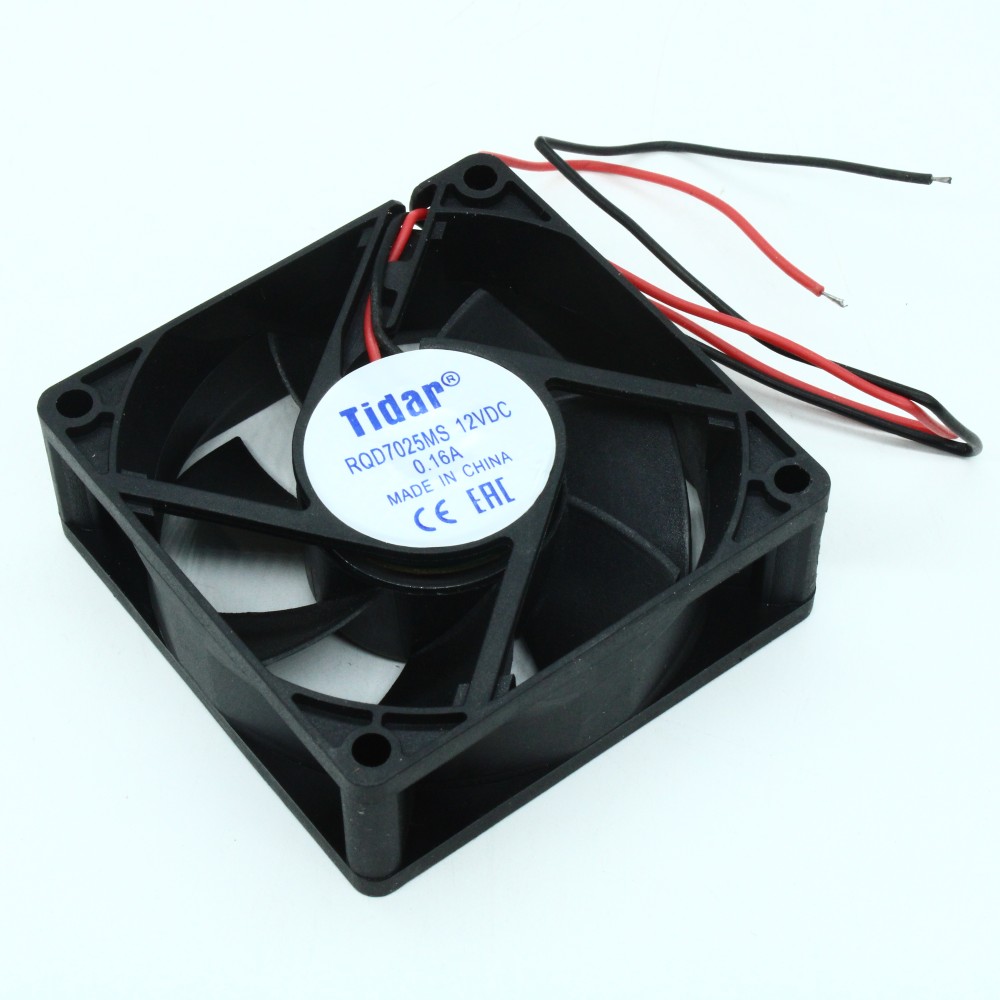 Изображение товара Вентилятор 12В 70x70x25 мм 3800 об/мин 52.8 м3/час 32 дБ скольжения провод