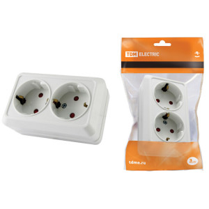 Розетка двойная 2П+З открытой установки с з/ш IP20 16А, белый "Ладога" SQ1801-0062