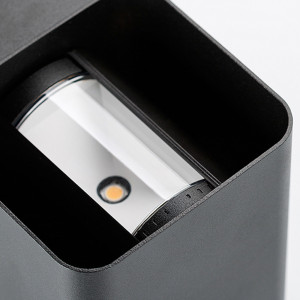 Светильник LGD-Wall-Vario-J2B-12W Warm White 021932, Уличный светодиодный светильник для стен, изменяемый угол освещения 0°-80°, свет вверх-вниз на 2 стороны. Цвет ТЕПЛЫЙ БЕЛЫЙ 3000К, светодиоды 2x6Вт CREE (750 лм). Влагозащищенный корпус IP54 - черный (RAL9011) алюминий, экран ударопрочный PC. Питание 230В