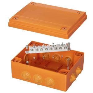 Коробка пластиковая FS с кабельными вводами и клеммниками, IP55, 150х110х70 мм, 12р, 450V, 6A, 4 мм2(кр.1шт) [FSB211204]