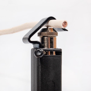 КС-25, Инструмент для снятия изоляции круглых кабелей диаметром от 4,5 до 25 мм