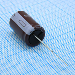 EKZE101ELL331ML25S, Конденсатор алюминиевый электролитический 330мкФ 100В ±20% (16х25мм) радиальный 7.5мм 0.038Ом 1700мА 5000часов 105°C