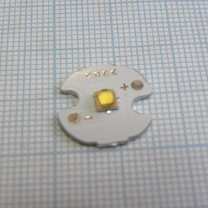 LED 10W на плате холодный белый, 10W 600Lm 3-3.6V 1.5A 6000K плата cree