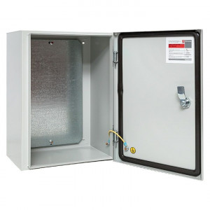 Щит с монтажной панелью 