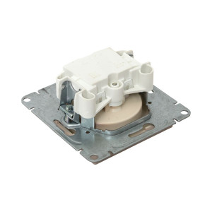 Механизм розетки, 16А, без заземления, со шторками, кремовый Эпика EKF UP1-SOI-101