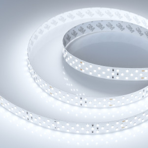 Лента RT-A252-19mm 24V White6000 (27 W/m, IP20, 2835, 5m) 019925(2), Светодиодная широкая лента RT-A252, открытая. Светодиоды 2835, 252 шт/м (1260 шт на 5 м), белая плата, ширина 19 мм, скотч 3M. Цвет БЕЛЫЙ 6000 K, цветопередача CRI>85, угол 120°. Питание 24V, мощность 27 Вт/м (135 Вт на 5 м). Размеры 5000x19x1.5 мм. Мин.