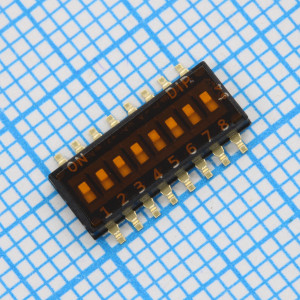 DHN-08-T-V-T/R, Движковый переключатель 8 групп SMD монтаж 1.27мм 25мА 24В с плёнкой положение ВКЛ