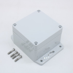 G256MF-IP67, Герметичный корпус из поликарбоната с фланцем, IP67, светло-серый