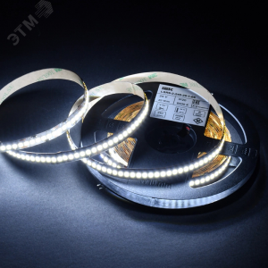 Лента светодиодная 5м SMD2835 240LED/м 22Вт/м IP20 ширина 10мм 24В холодный белый IEK LSR6-2-240-20-1-05