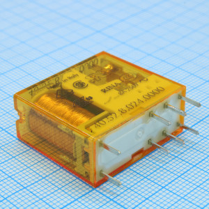 40.52.8.024.0000, Миниатюрное универсальное электромеханическое реле; монтаж на печатную плату или в розетку; выводы с шагом 5мм; 2CO 8A; контакты AgNi; катушка 24В AC; степень защиты RTII