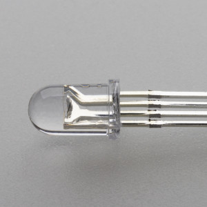 Светодиод ARL-5213RGBC/4A 002694, Поставка под заказ от 5000 шт. Выводной круглый светодиод, d=5 мм, прозрачная линза. Цвет свечения RGB: красный (625 нм), зеленый (525 нм), синий (470 нм). Угол излучения 30-45°. Сила света Iv=1000-2000 мкд (красный), Iv=1500-2700 мкд (зеленый), Iv=1000-1