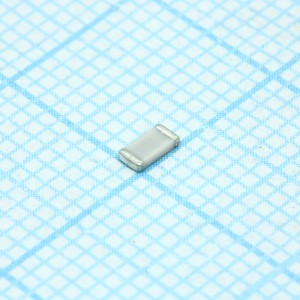 CC1206JRNPO9BN100, Керамический ЧИП-конденсатор 1206 NP0 10пФ ±5% 50В